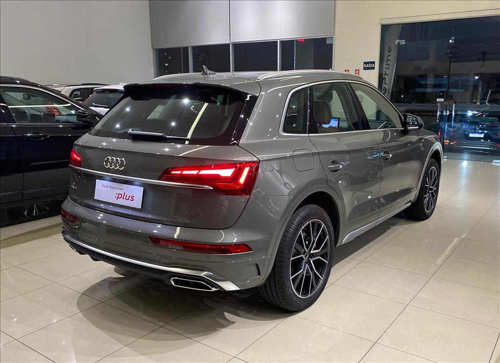 Q5 2.0 45 TFSI GASOLINA S-LINE QUATTRO S TRONIC
