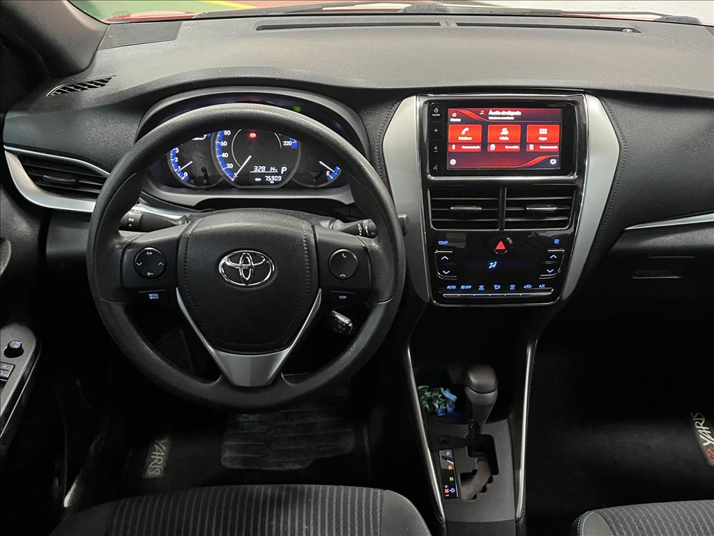 YARIS 1.5 16V FLEX SEDAN XL PLUS CONNECT MULTIDRIVE6