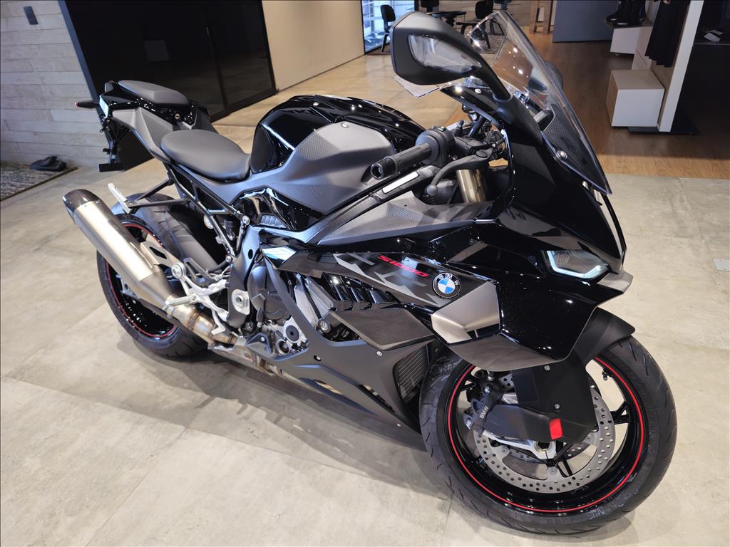 S 1000 RR1