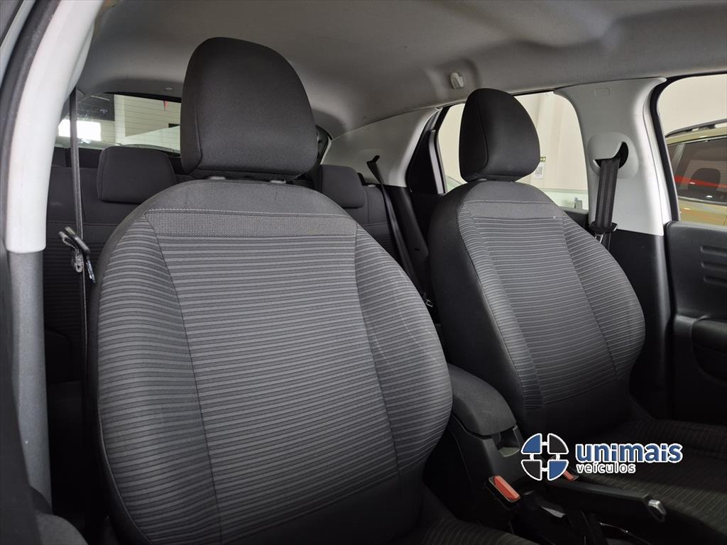 CITROËN C4 CACTUS 1.6 VTI 120 FLEX FEEL EAT6 — foto 17