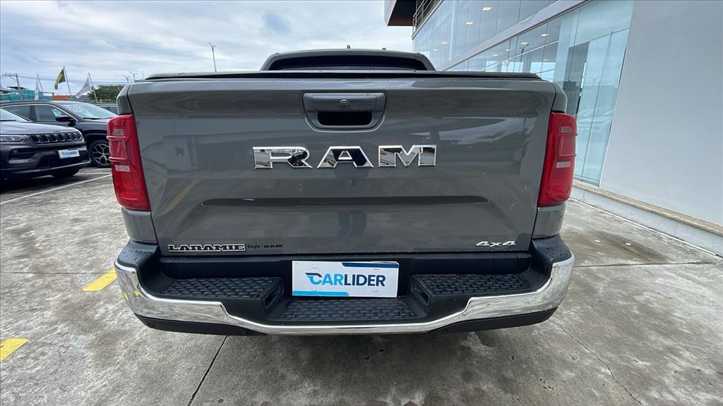 RAMPAGE 2.0 TURBO DIESEL LARAMIE 4X4 AUTOMÁTICO3