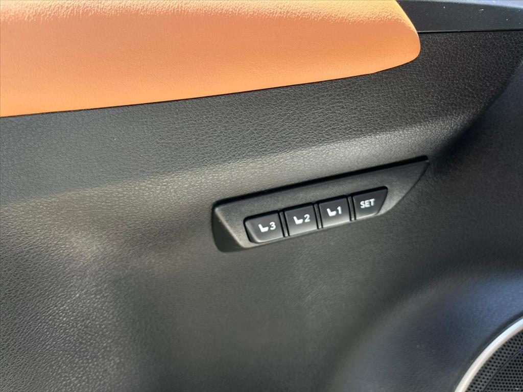 NX 300h 2.5 16V VVT-I HYBRID LUXURY CVT AWD8