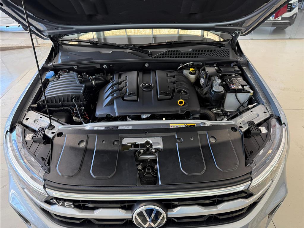 AMAROK 3.0 V6 TDI DIESEL EXTREME CD 4MOTION AUTOMÁTICO15