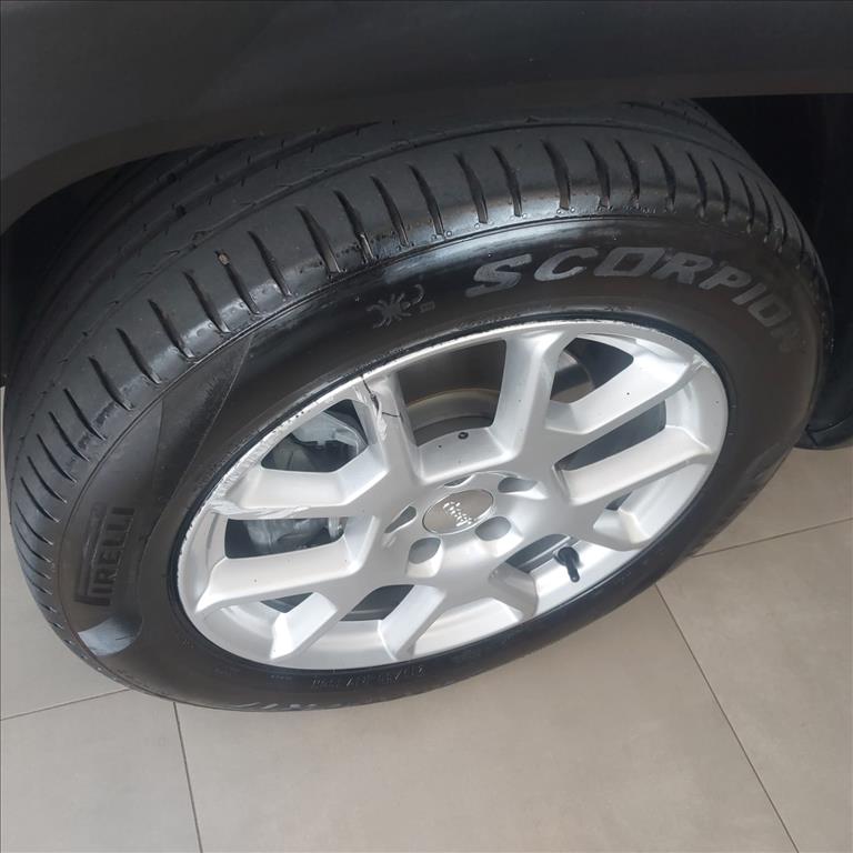 RENEGADE 1.8 16V FLEX SPORT 4P AUTOMÁTICO14