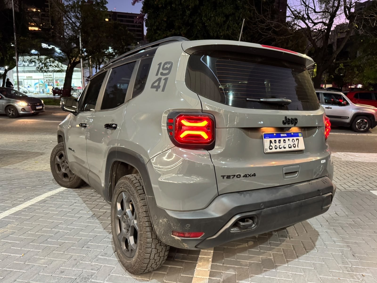 RENEGADE 1.3 T270 TURBO FLEX WILLYS 4X4 AT911