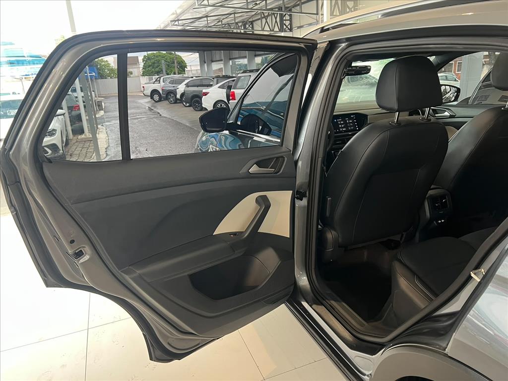 T-CROSS 1.4 250 TSI TOTAL FLEX HIGHLINE AUTOMÁTICO16