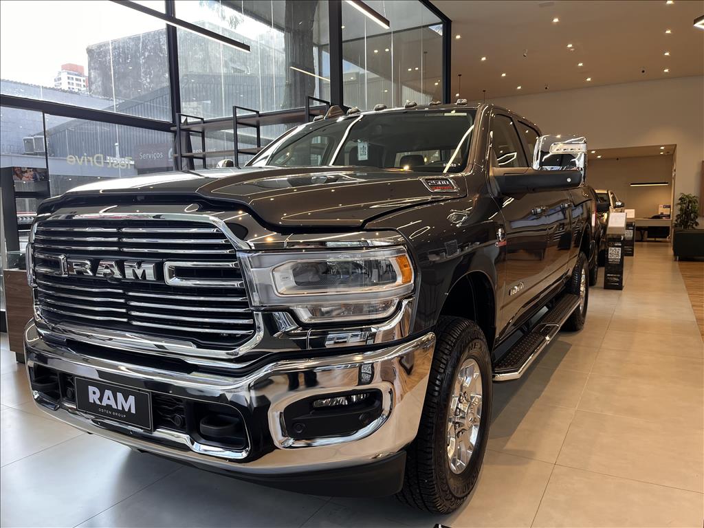 RAM-2500-6.7 I6 TURBO DIESEL LARAMIE CD 4X4 AUTOMÁTICO