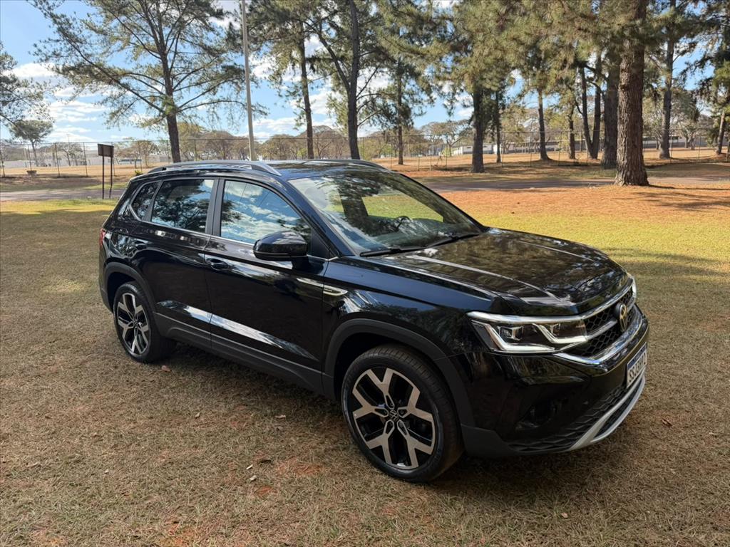 TAOS 1.4 250 TSI TOTAL FLEX HIGHLINE AUTOMÁTICO2