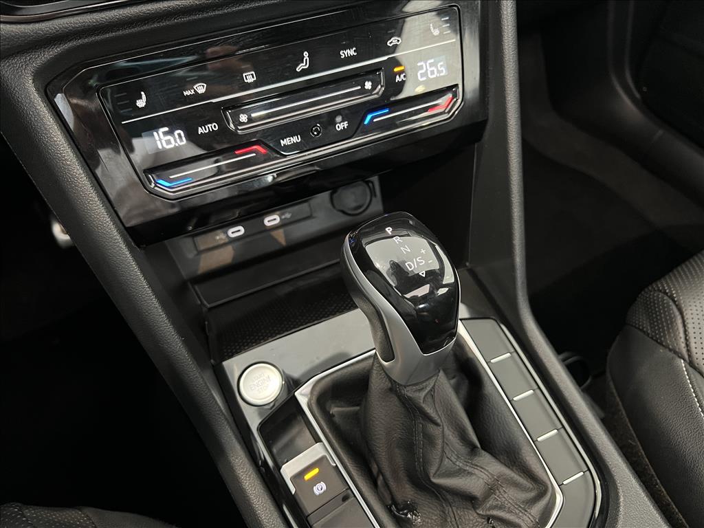 TAOS 1.4 250 TSI TOTAL FLEX HIGHLINE AUTOMÁTICO15