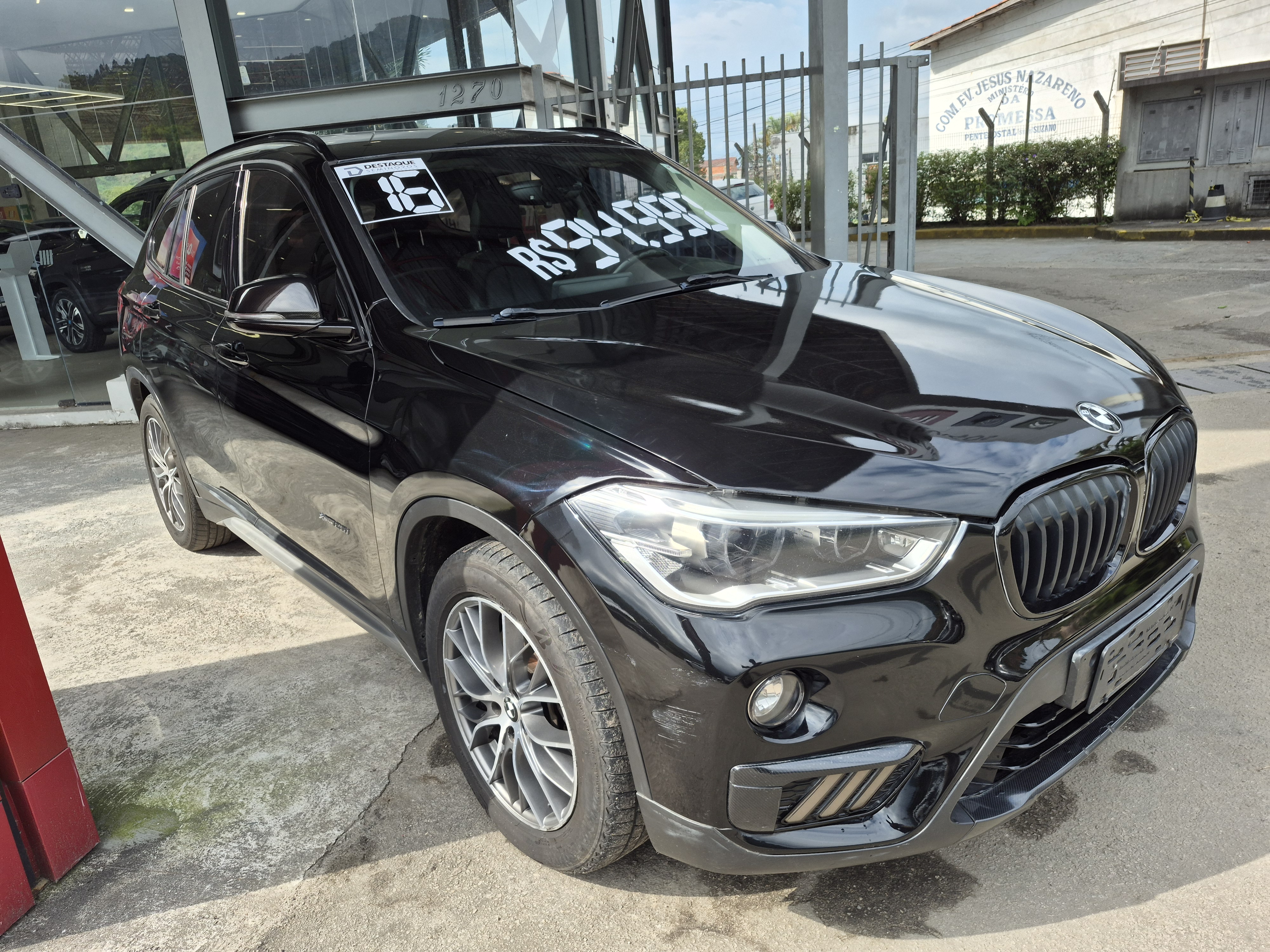 Foto ilustrativa do carro