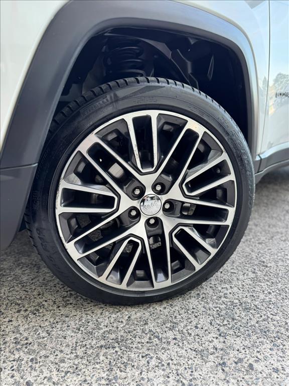 COMPASS 2.0 TD350 TURBO DIESEL LIMITED AT96