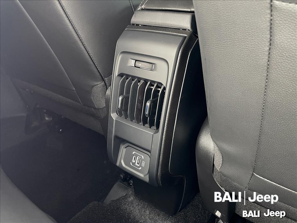 RENEGADE 1.3 T270 TURBO MHEV LONGITUDE AT614