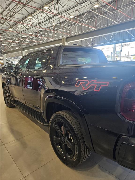 RAMPAGE 2.0 HURRICANE 4 TURBO GASOLINA R/T 4X4 AUTOMÁTICO5