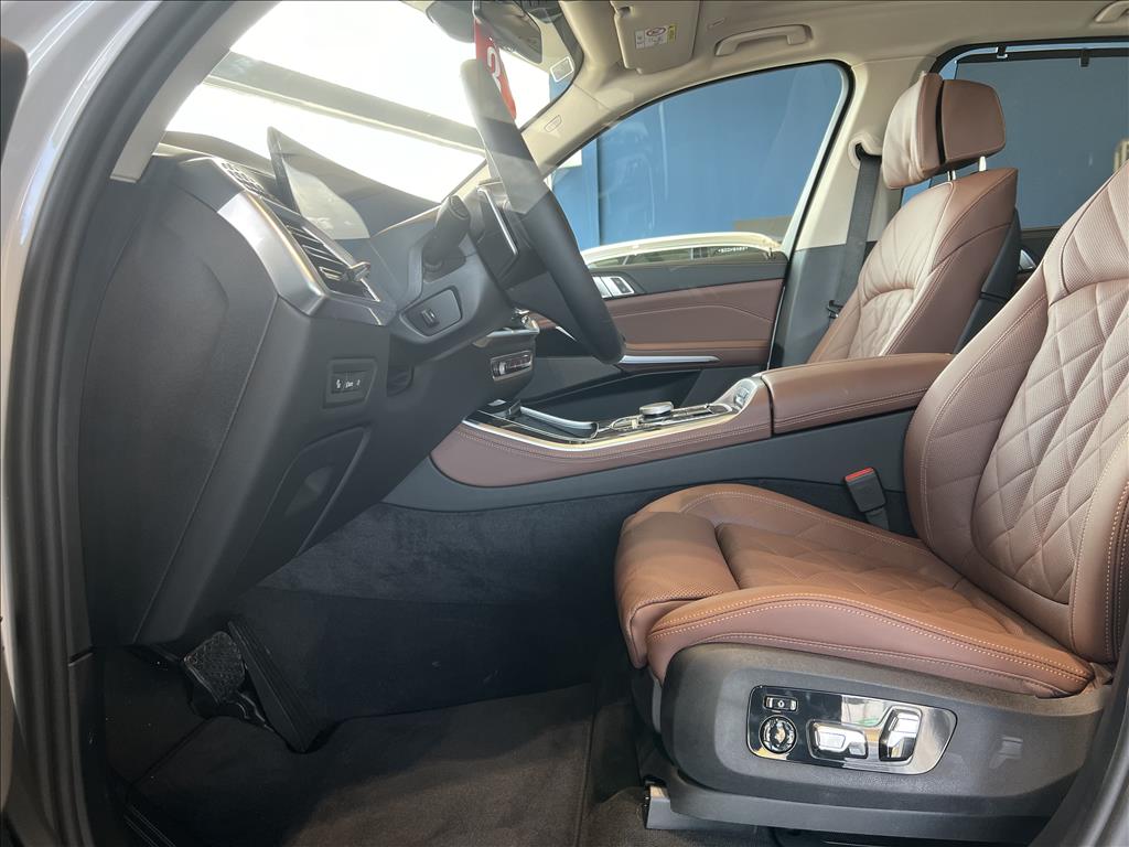 X5 3.0 I6 TURBO HÍBRIDO XDRIVE50E X-LINE AUTOMÁTICO11