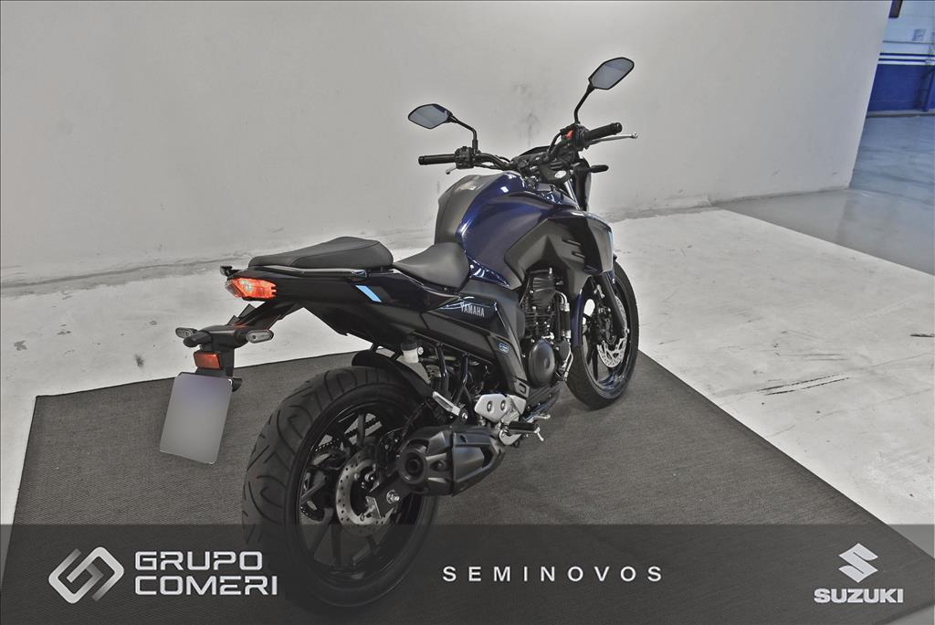 FAZER FZ25 CONNECTED ABS3