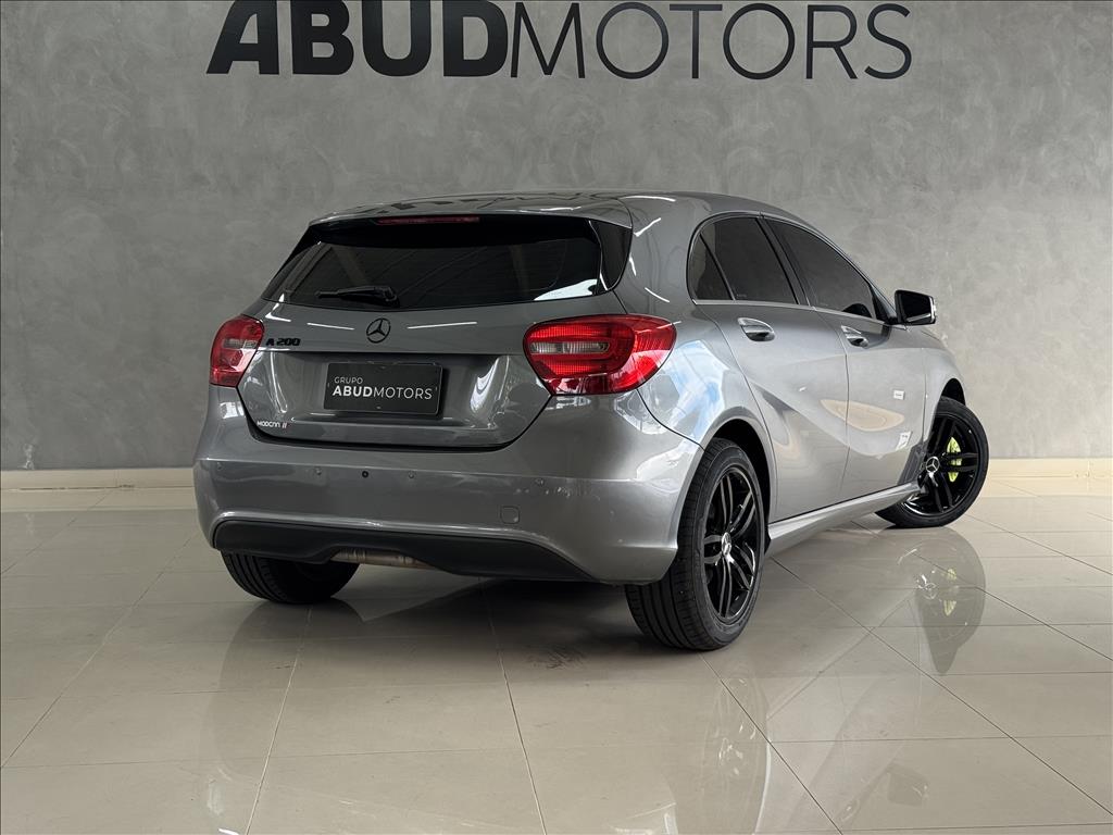 A 200 1.6 TURBO URBAN 16V GASOLINA 4P AUTOMÁTICO2