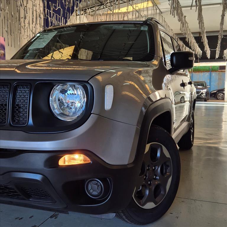 RENEGADE 1.8 16V FLEX 4P AUTOMÁTICO6