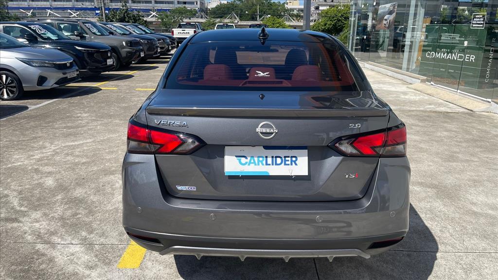 VERSA 1.6 16V FLEX EXCLUSIVE XTRONIC3
