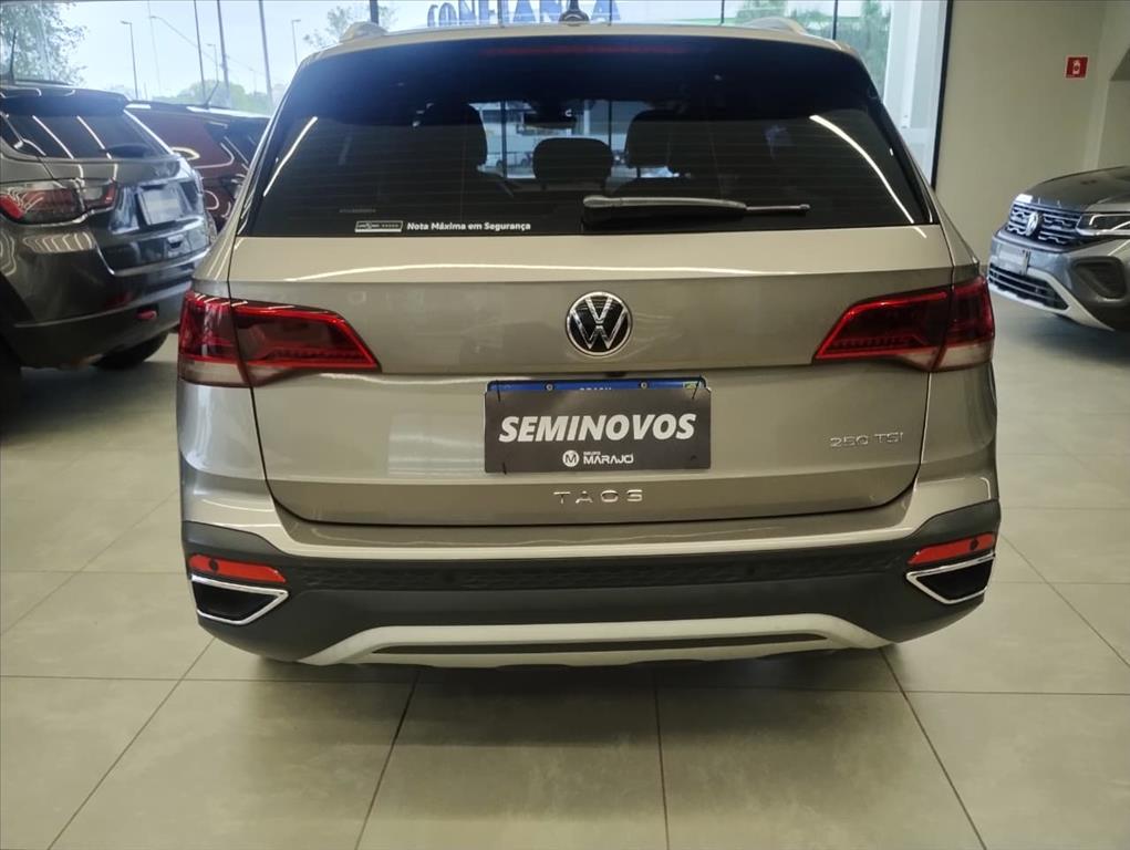 TAOS 1.4 250 TSI TOTAL FLEX HIGHLINE AUTOMÁTICO10