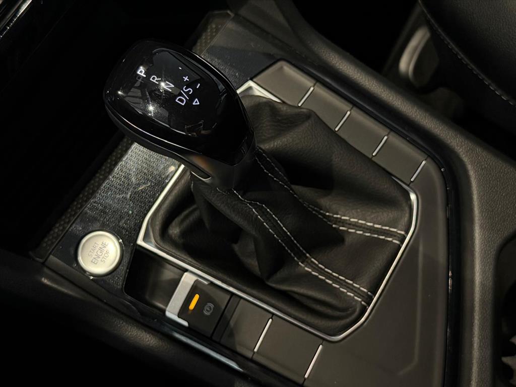 TAOS 1.4 250 TSI TOTAL FLEX HIGHLINE AUTOMÁTICO14