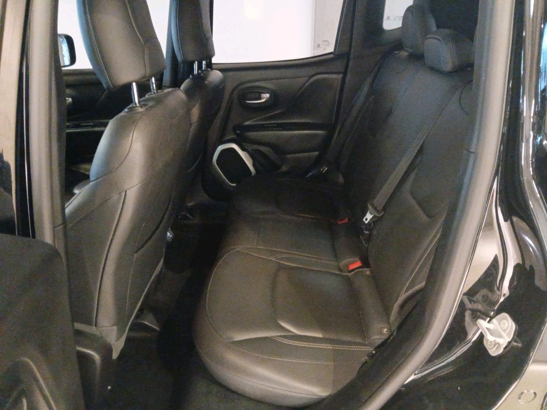 Jeep-RENEGADE-1.8 16V FLEX LONGITUDE 4P AUTOMÁTICO