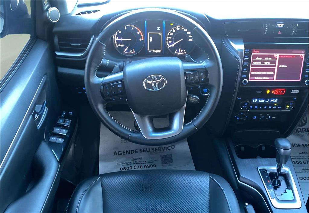 HILUX SW4 2.8 D-4D TURBO DIESEL DIAMOND 7L 4X4 AUTOMÁTICO7