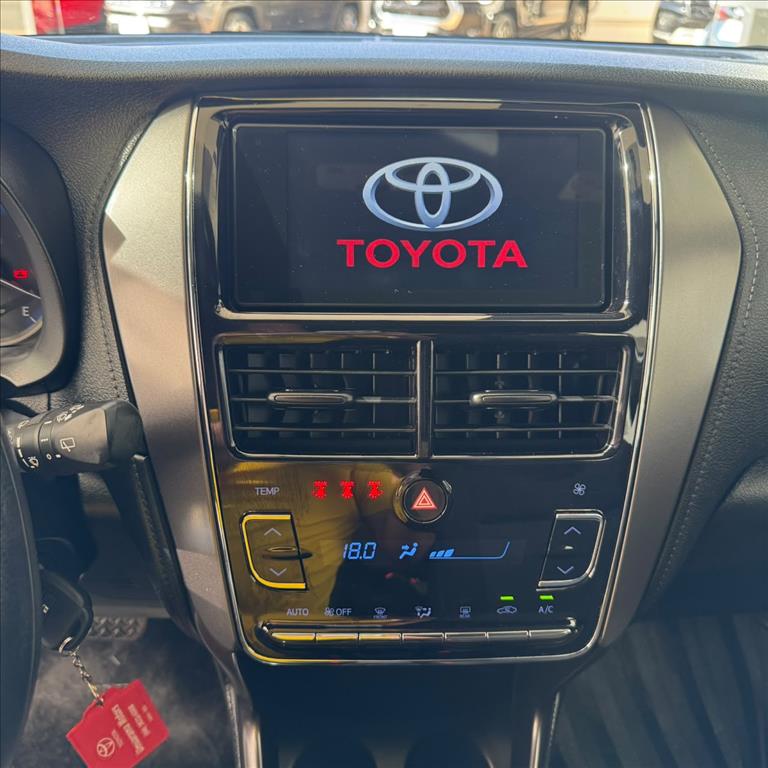 YARIS 1.5 16V FLEX XL MULTIDRIVE11