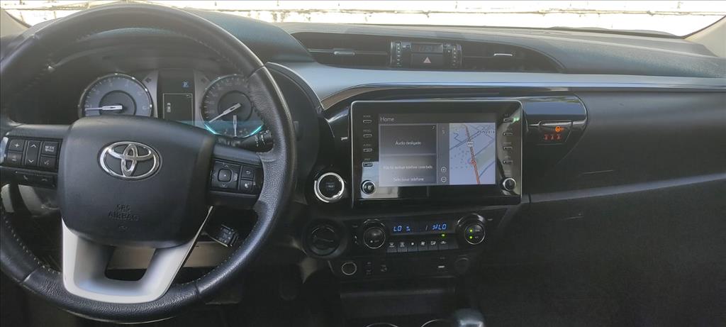 HILUX 2.8 D-4D TURBO DIESEL CD SRV 4X4 AUTOMÁTICO9