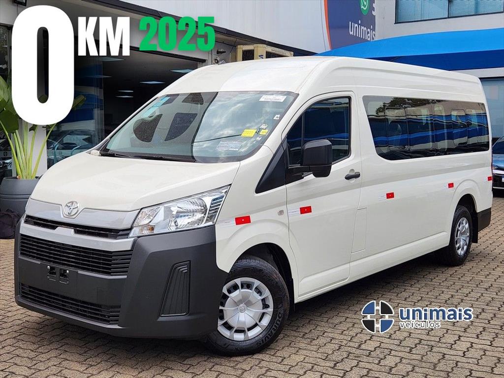 TOYOTA HIACE 2.8 D-4D TURBO DIESEL MINIBUS 15+1 DX AUTOMÁTICO
