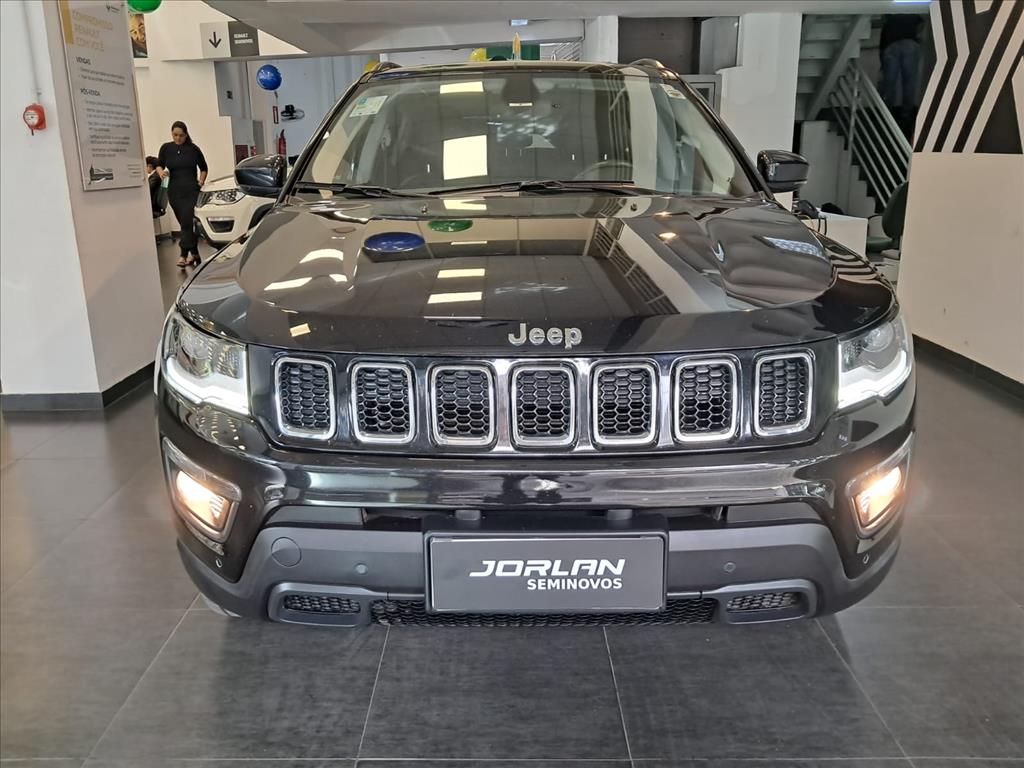 COMPASS 2.0 16V DIESEL LONGITUDE 4X4 AUTOMÁTICO1