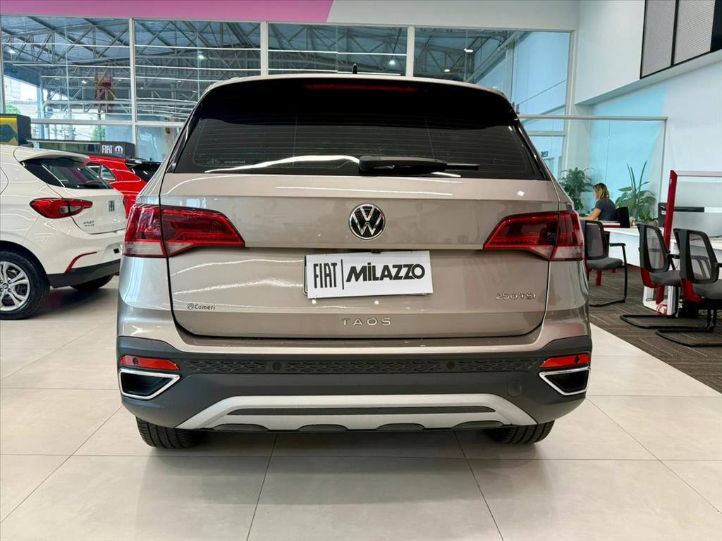 TAOS 1.4 250 TSI TOTAL FLEX HIGHLINE AUTOMÁTICO4