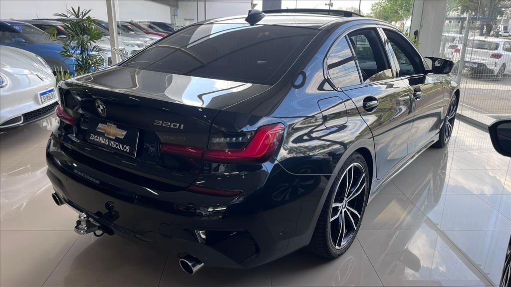 320i 2.0 16V TURBO GASOLINA M SPORT AUTOMÁTICO