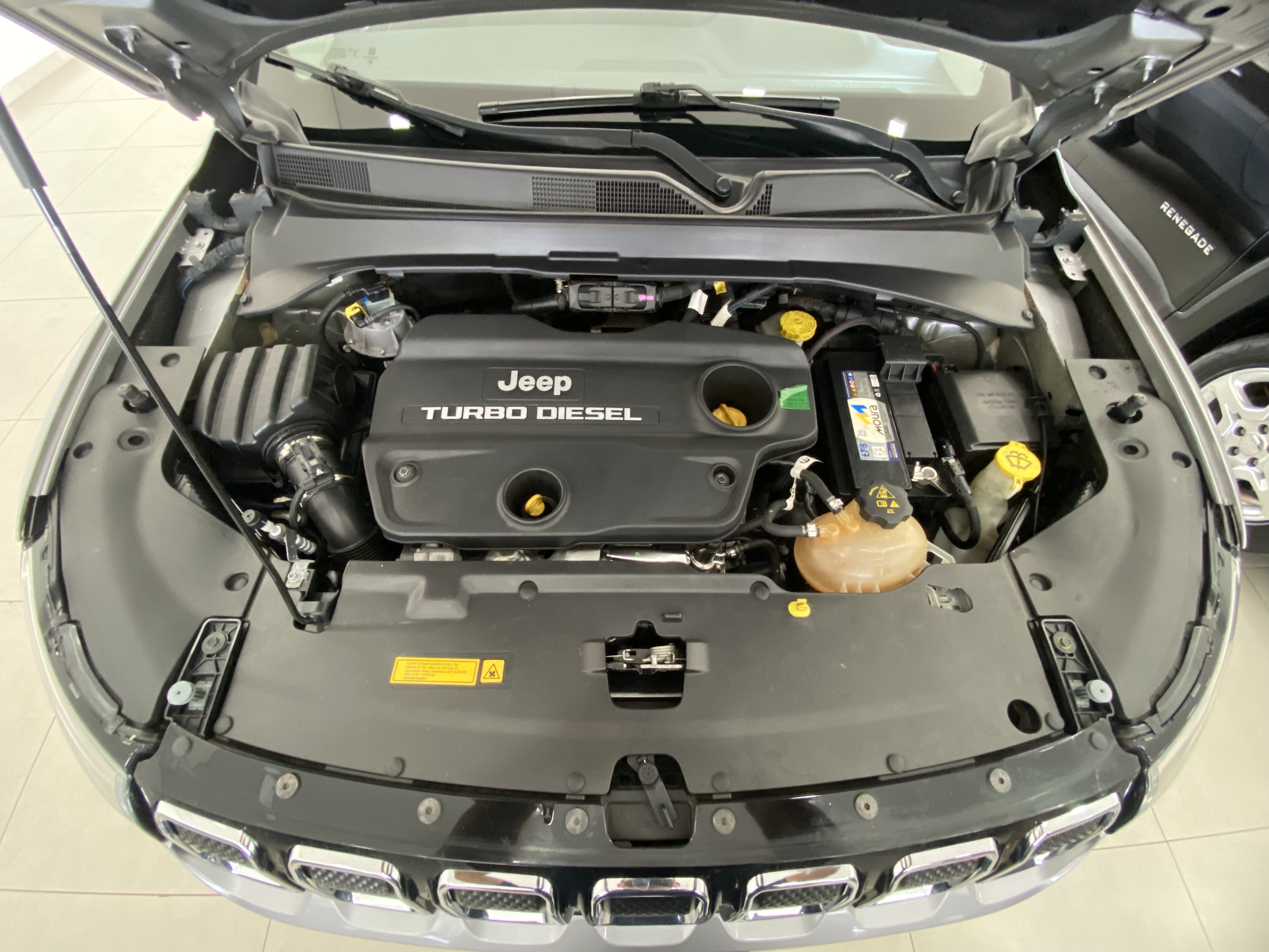 COMPASS 2.0 TD350 TURBO DIESEL LONGITUDE AT97