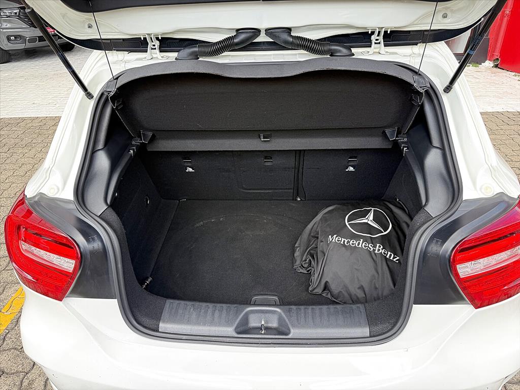 Mercedes-Benz A 200 - 1.6 TURBO STYLE 16V GASOLINA 4P AUTOMÁTICO