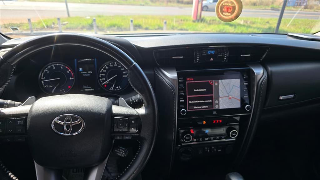 HILUX SW4 2.8 D-4D TURBO DIESEL SRX 7L 4X4 AUTOMÁTICO8