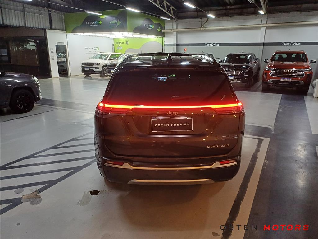 Jeep-COMMANDER-1.3 T270 TURBO FLEX OVERLAND AT6