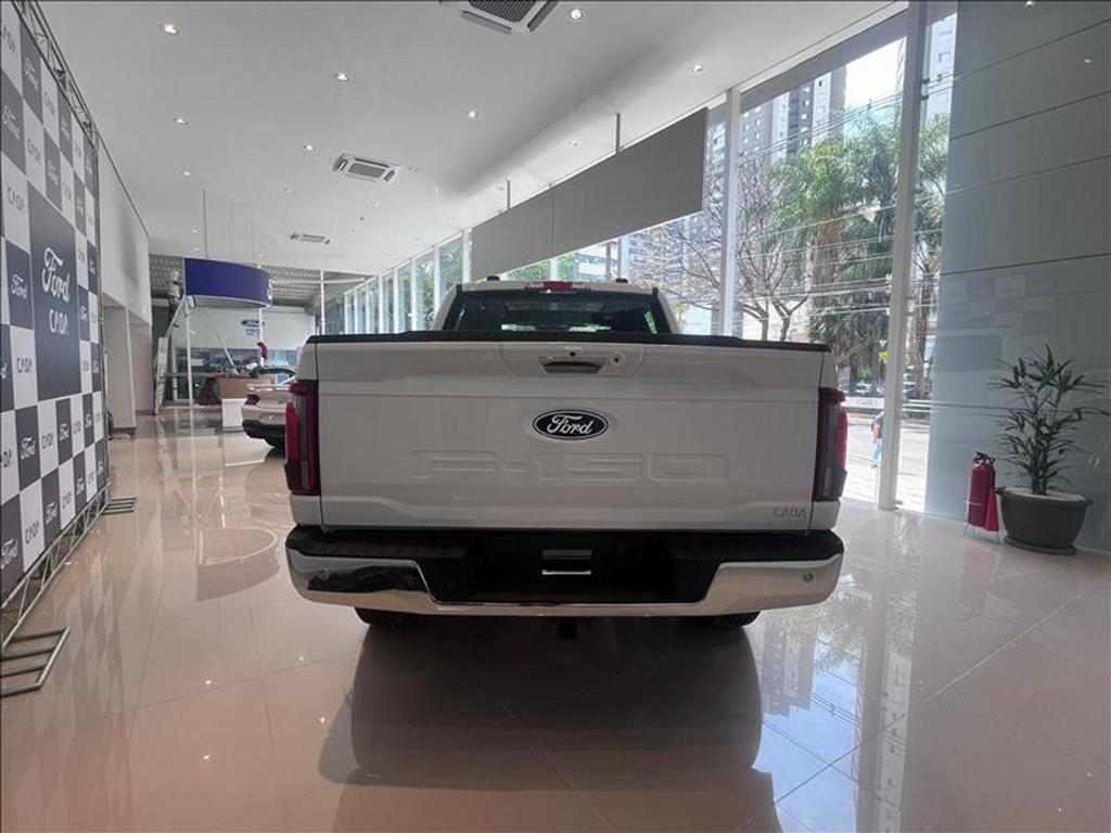 Ford-F-150-5.0 V8 GASOLINA CD LARIAT FX4 AUTOMÁTICO