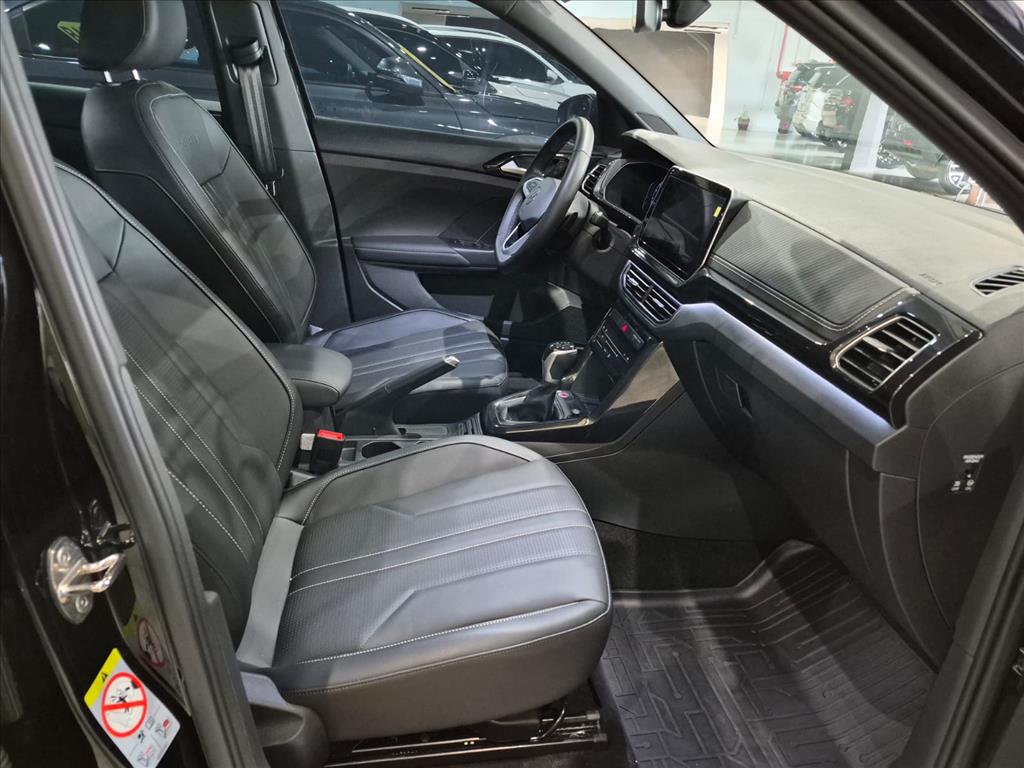 T-CROSS 1.4 250 TSI TOTAL FLEX HIGHLINE AUTOMÁTICO12