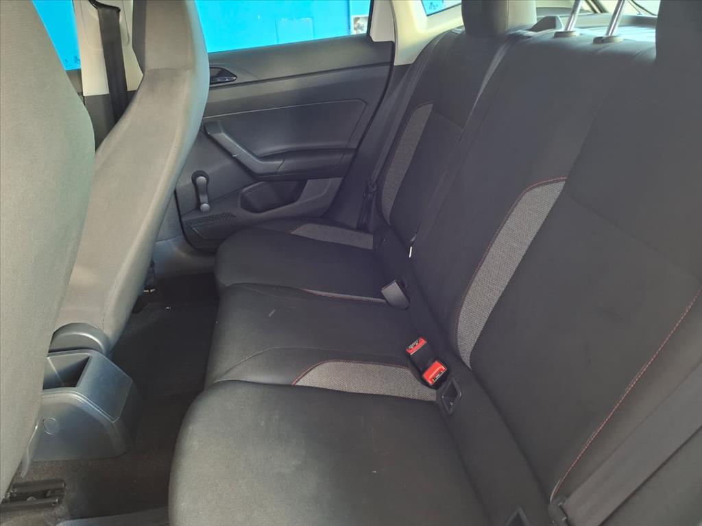 POLO 1.0 MPI TRACK MANUAL12