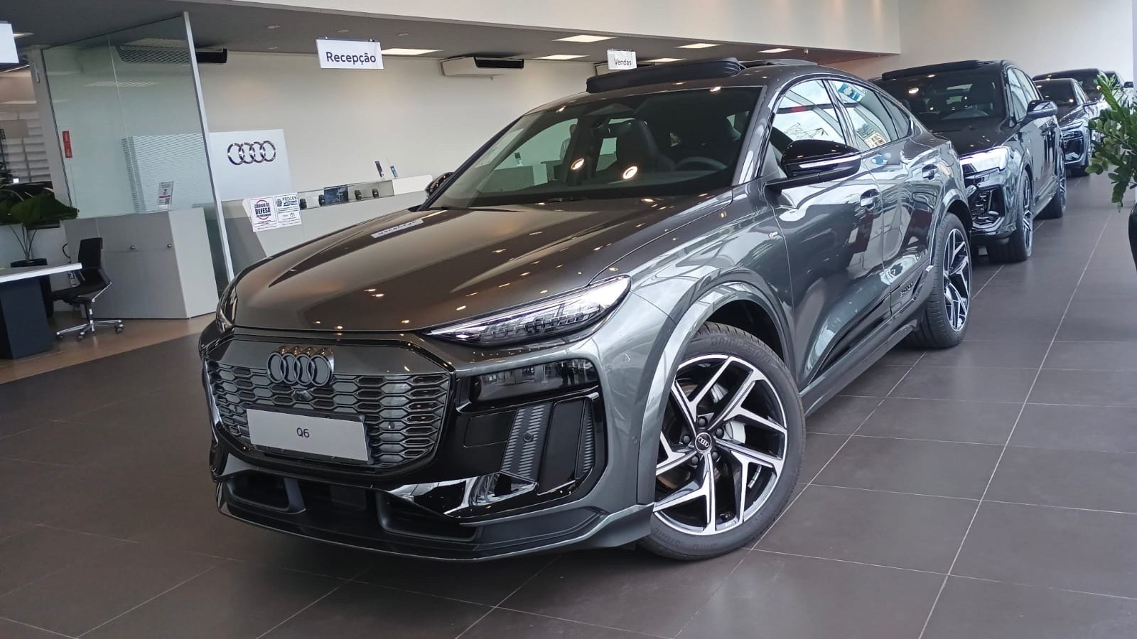 Q6 E-TRON 100 KW ELÉTRICO SPORTBACK QUATTRO2