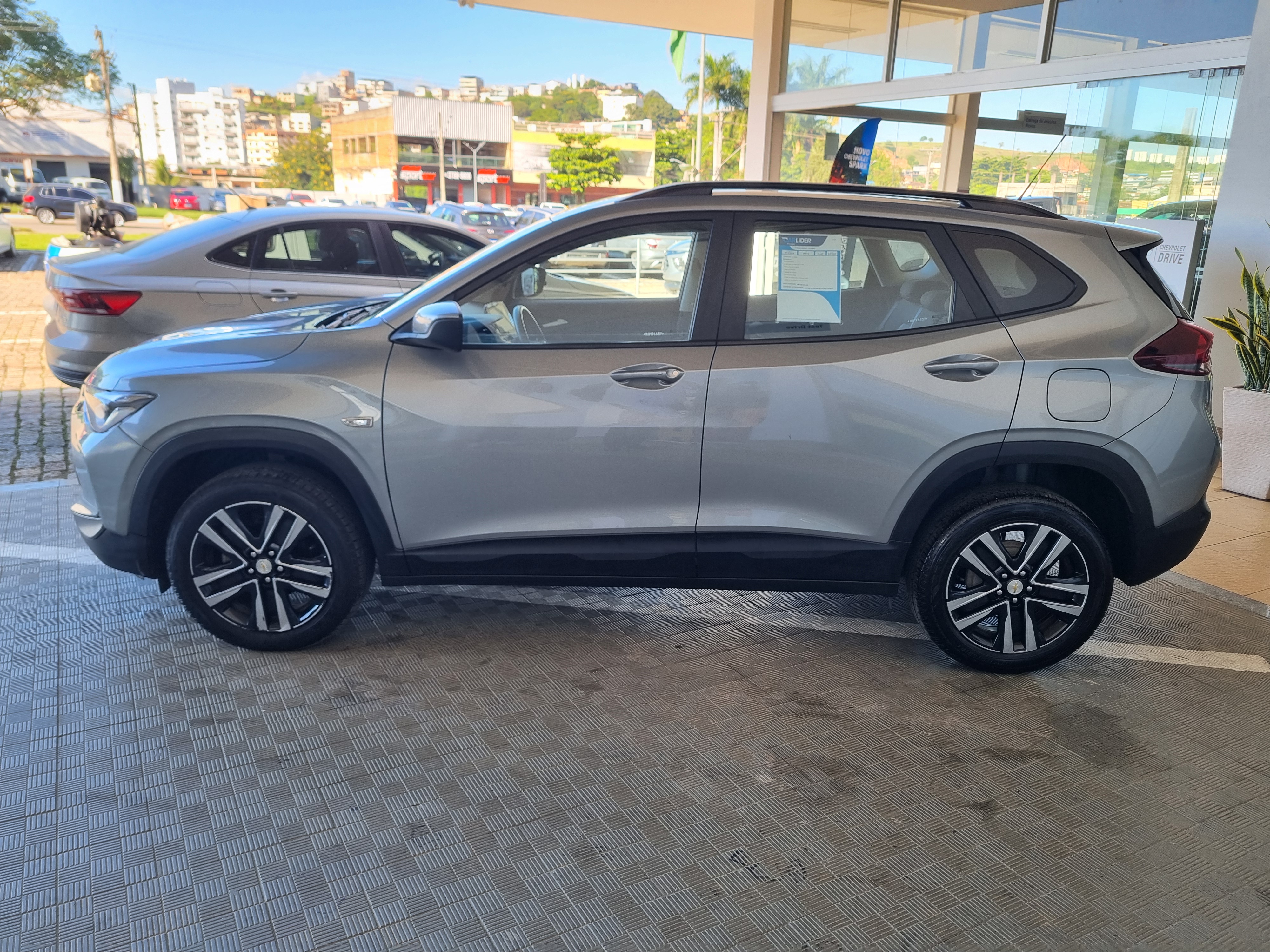 TRACKER 1.0 TURBO FLEX LT AUTOMÁTICO