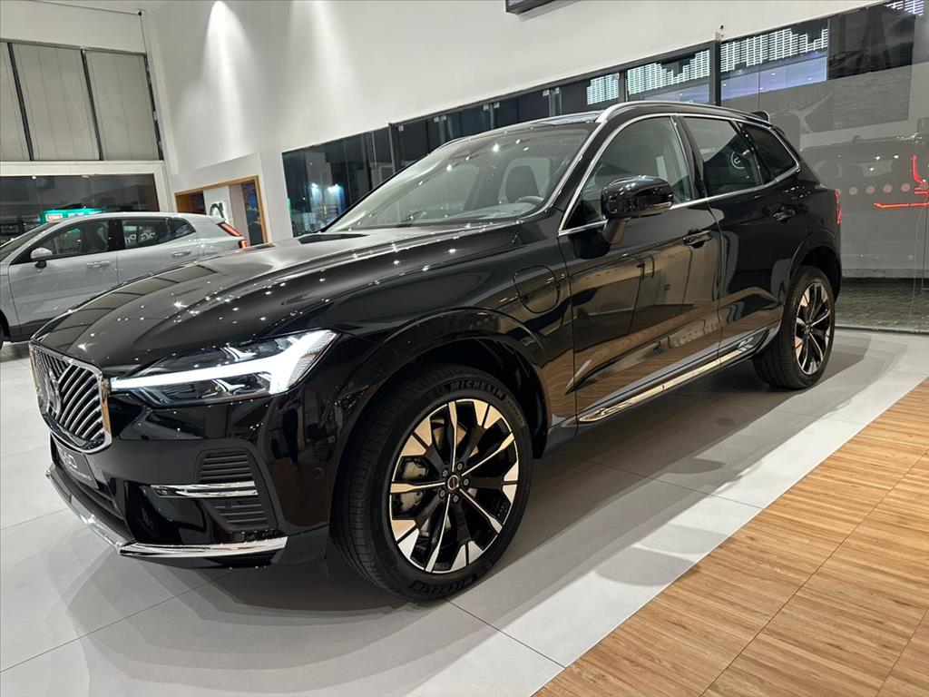 XC60 2.0 T8 PHEV ULTRA AWD GEARTRONIC