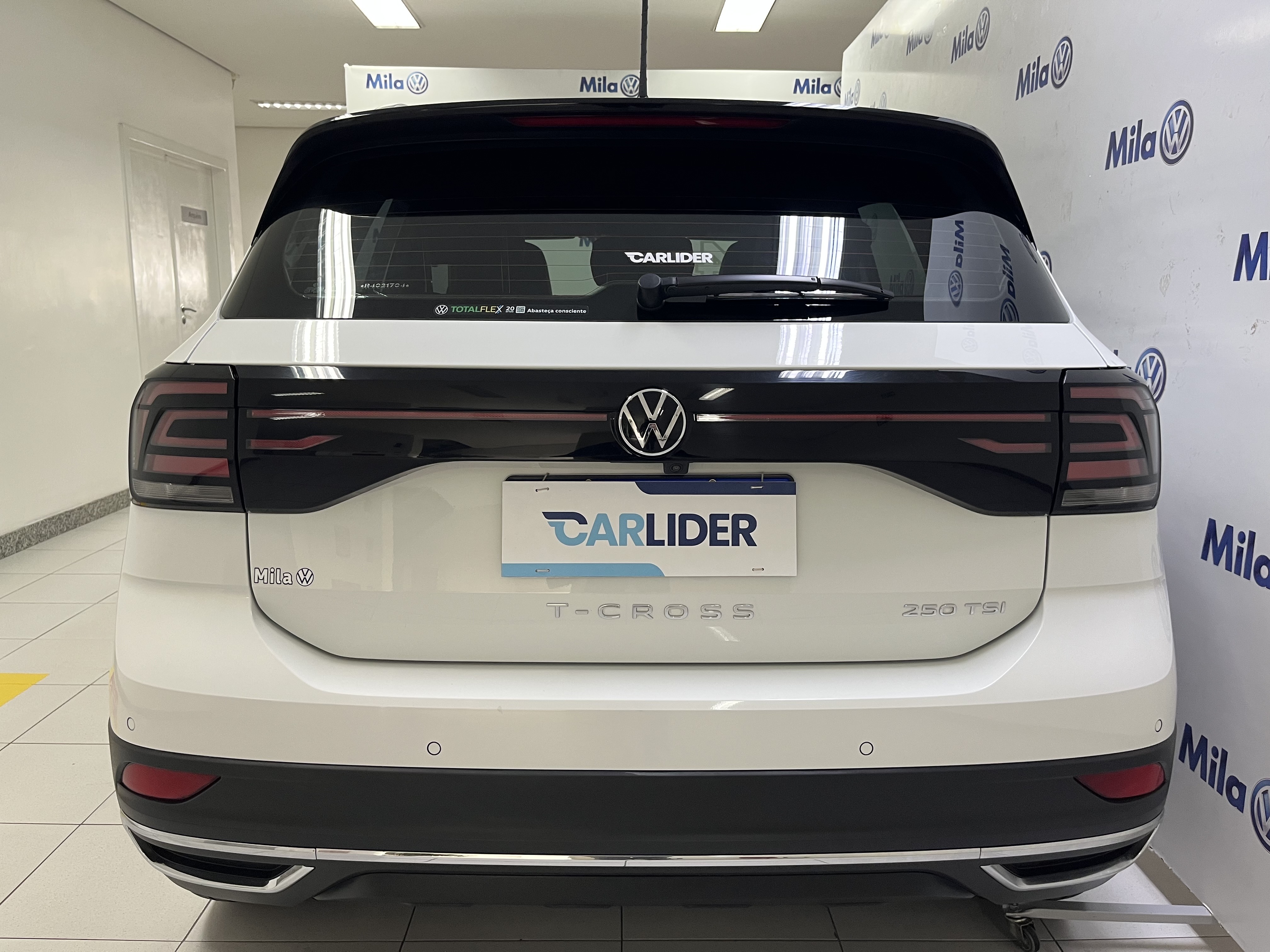 T-CROSS 1.4 250 TSI TOTAL FLEX HIGHLINE AUTOMÁTICO3