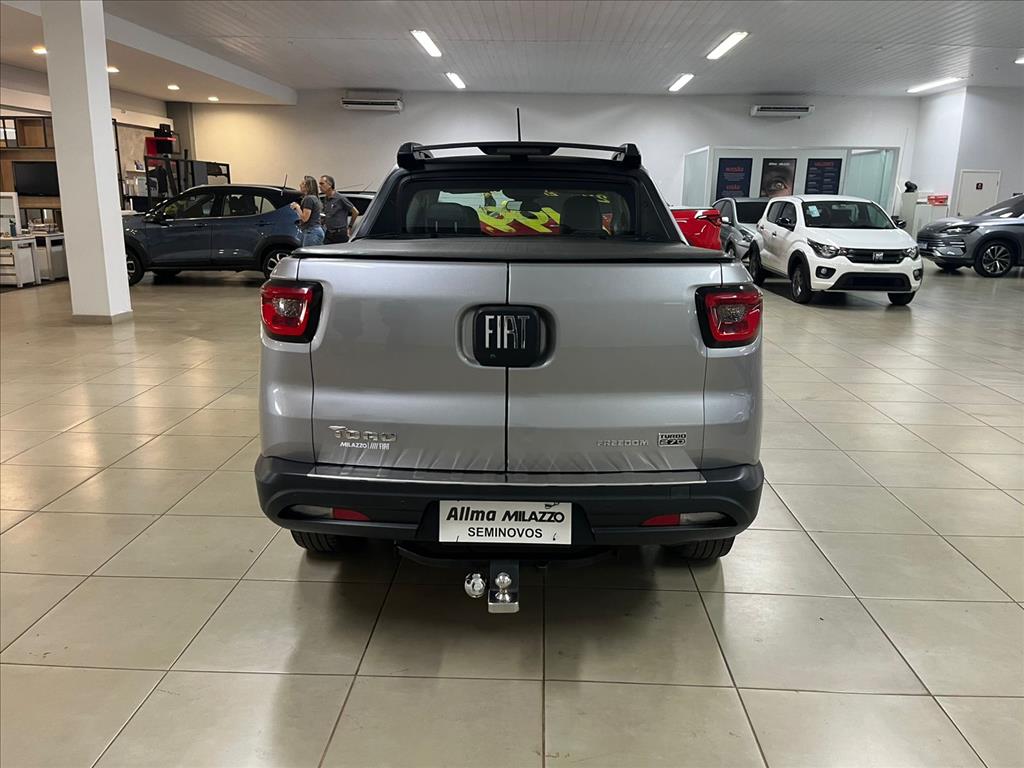 TORO 1.3 TURBO 270 FLEX FREEDOM AT64