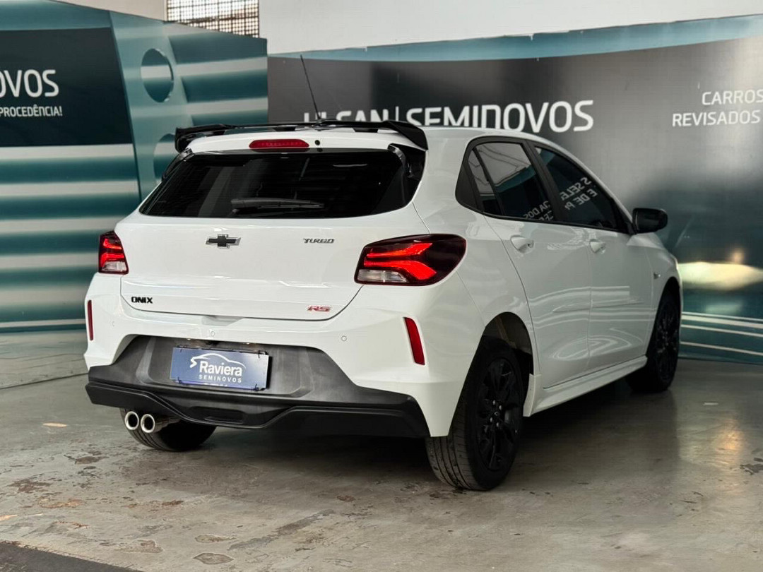 GM - Chevrolet-ONIX-1.0 TURBO FLEX RS AUTOMÁTICO