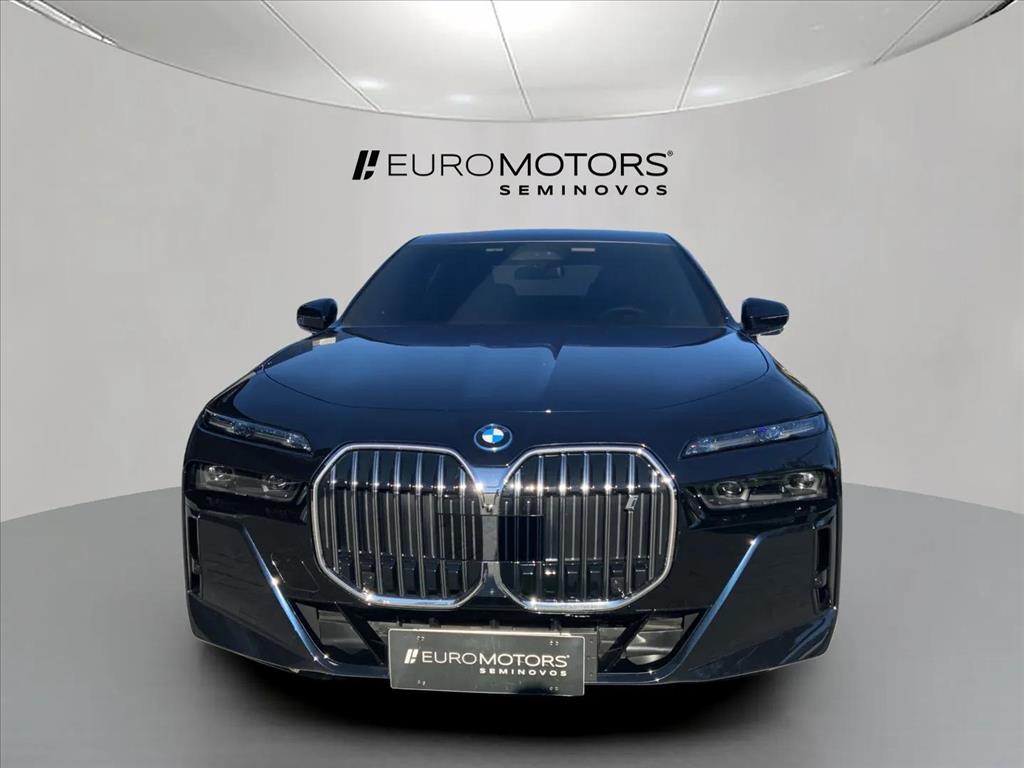 BMW-i7-ELÉTRICO XDRIVE60 M SPORT