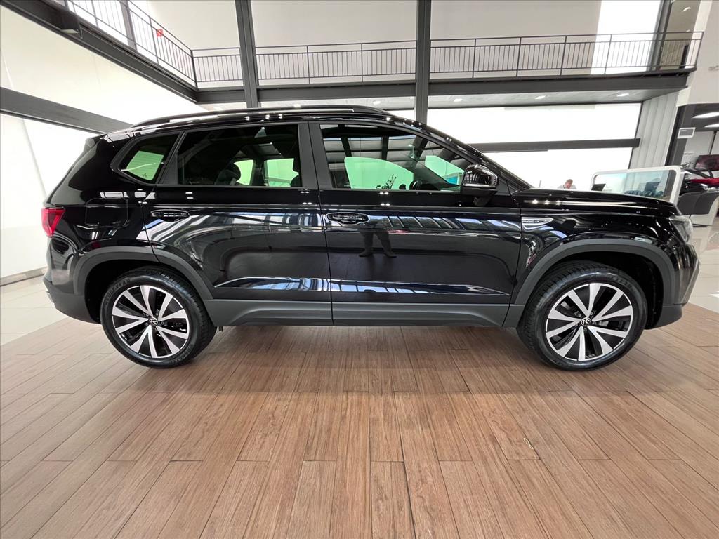 VW - Volkswagen-TAOS-1.4 250 TSI TOTAL FLEX COMFORTLINE AUTOMÁTICO