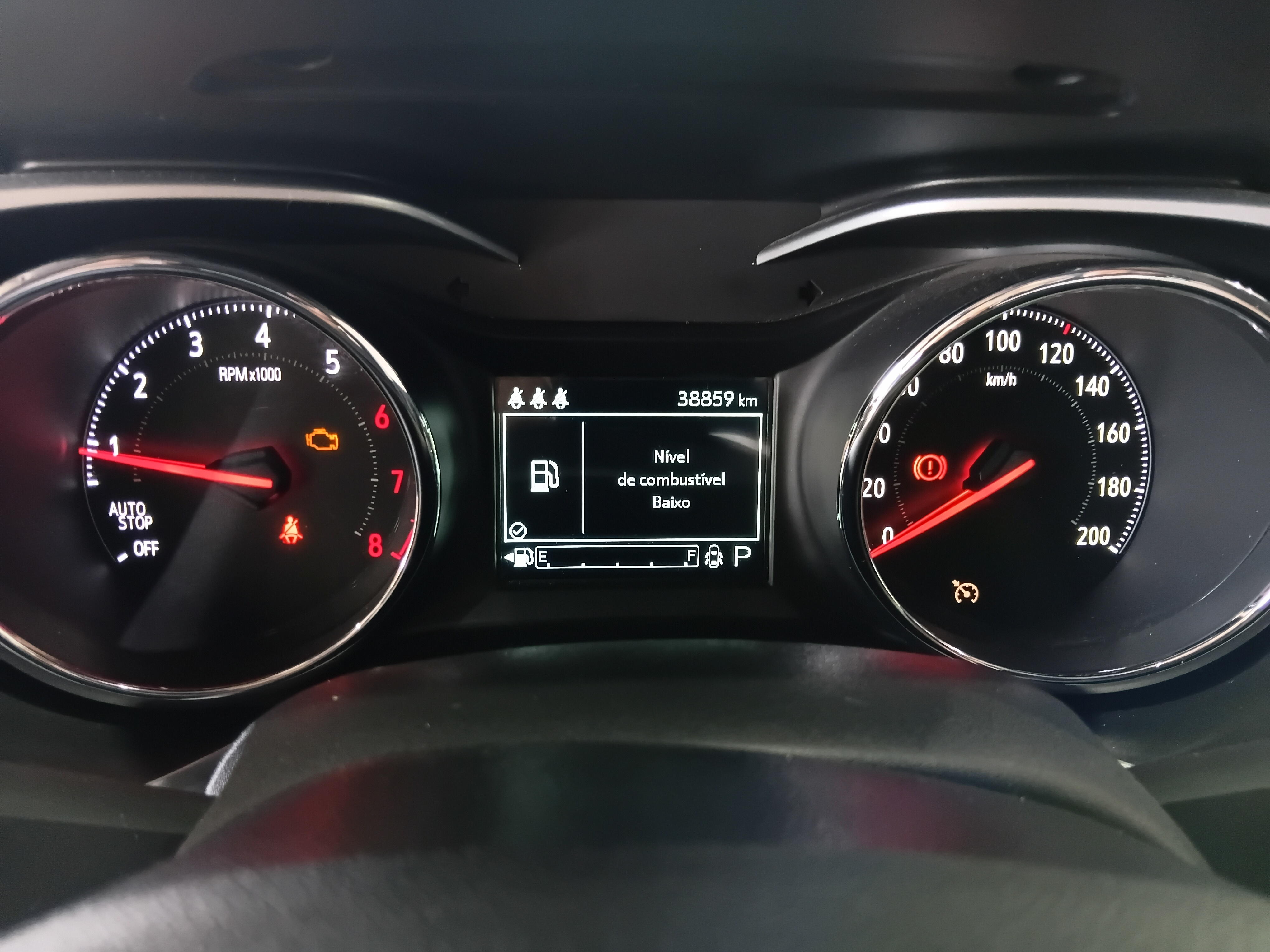 GM - Chevrolet-TRACKER-1.0 TURBO FLEX MANUAL