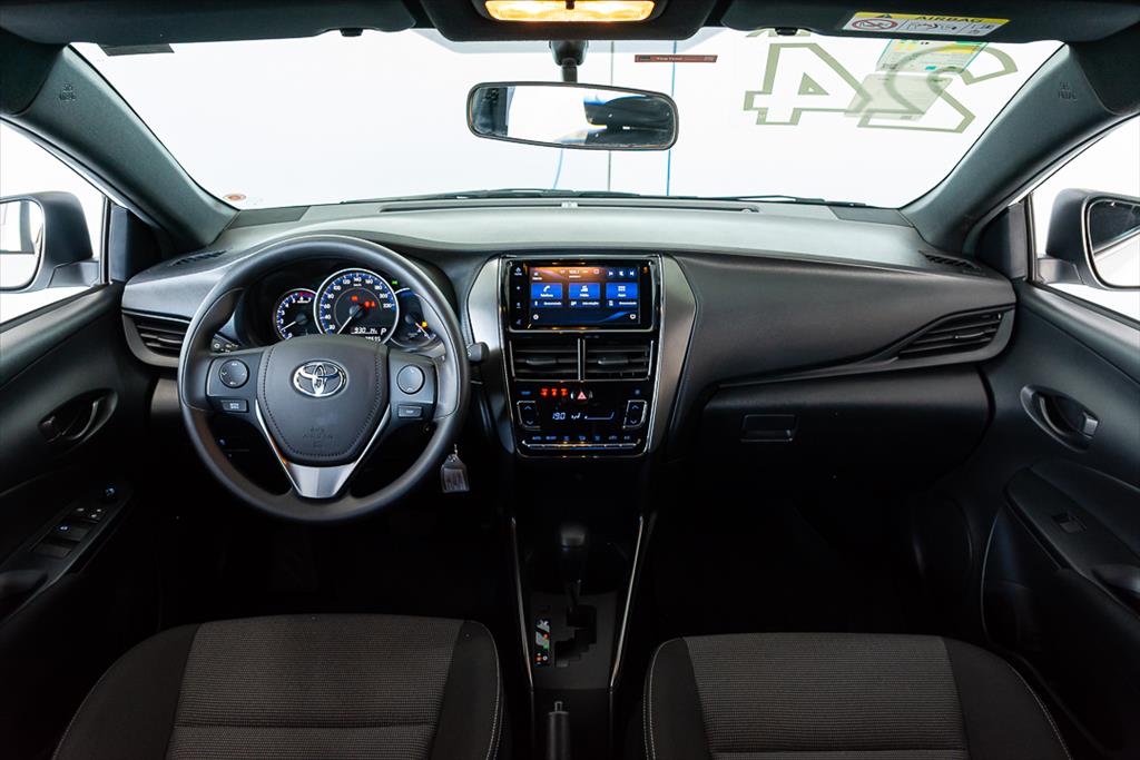 YARIS 1.5 16V FLEX XL MULTIDRIVE6