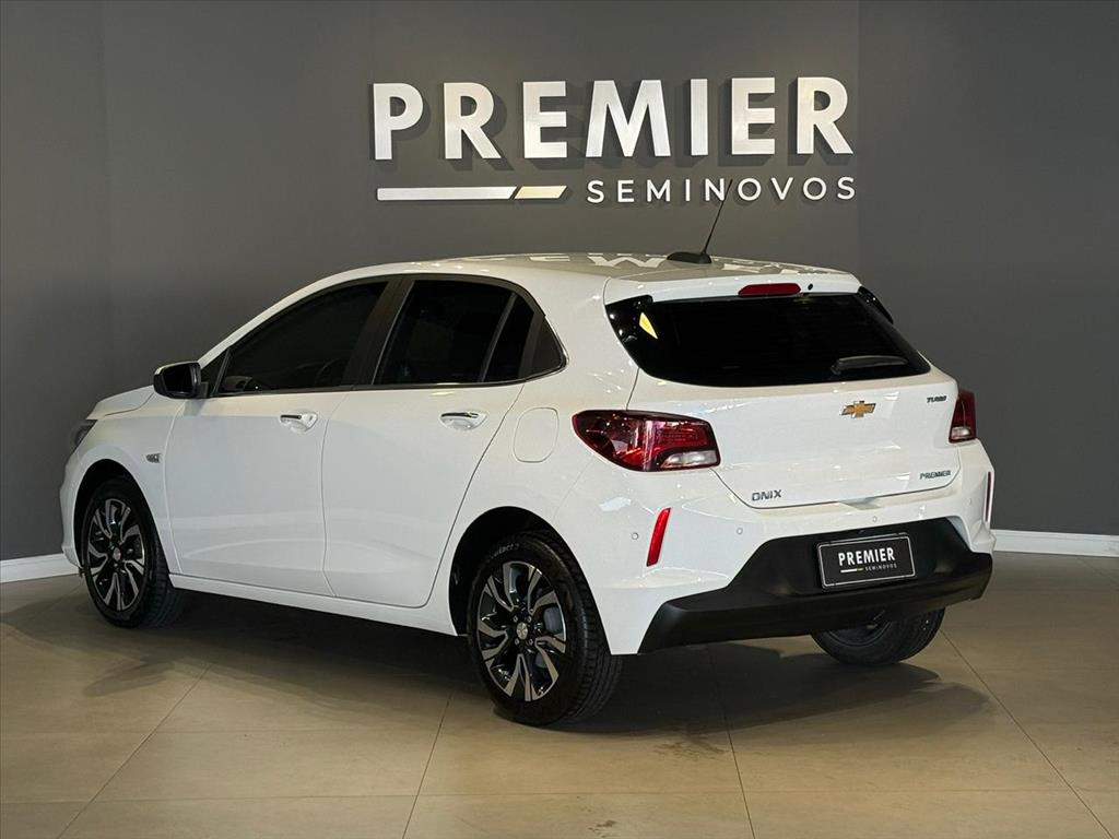 ONIX 1.0 TURBO FLEX PREMIER AUTOMÁTICO10